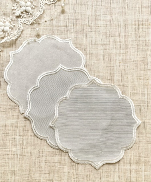 زیر لیوانی پارچه ای