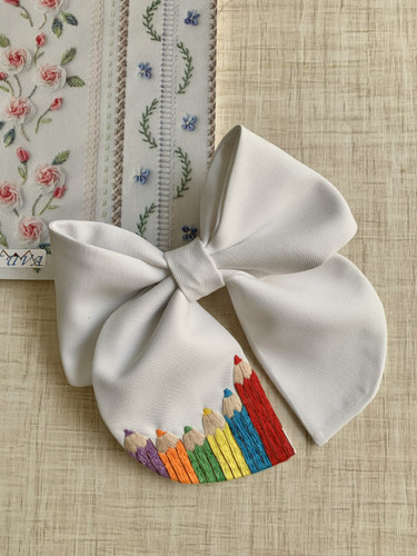 گلسر لنین پاپیونی گلدوزی